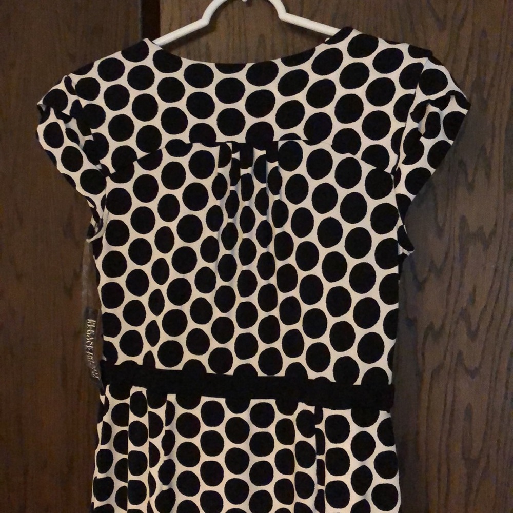 Women’s dress - Picture 3 of 6